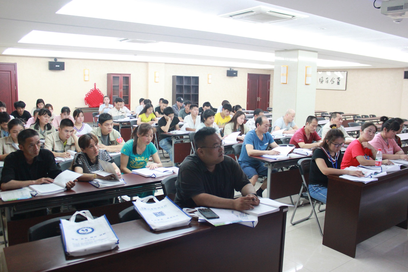 旋乐吧spin8(中国区)手机版官方网站