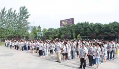 2015合肥旋乐吧spin8彩晶事业部消防演练：“清静第一，，，，预防为主”